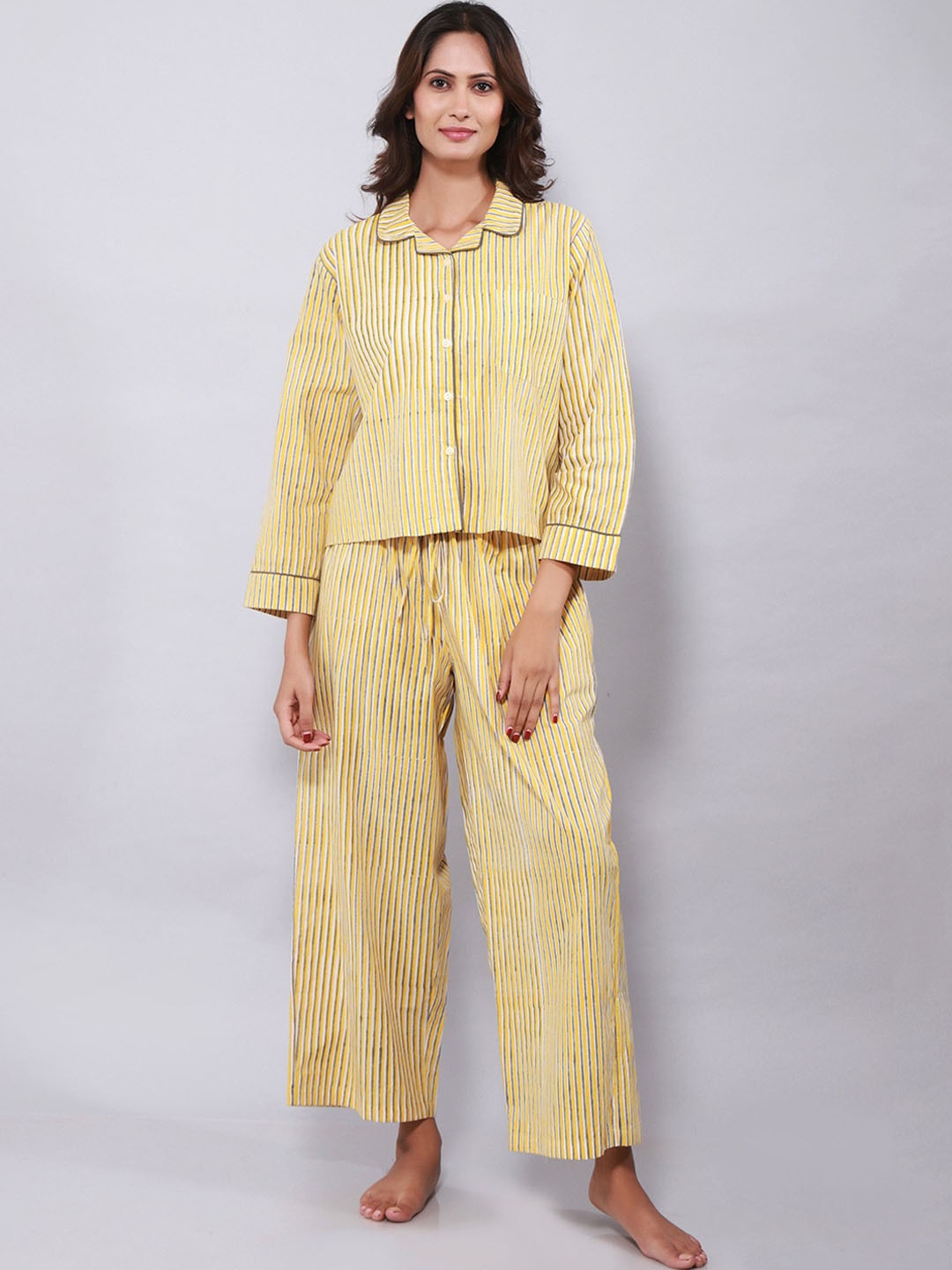 

ETC Women Striped Night suit, Yellow