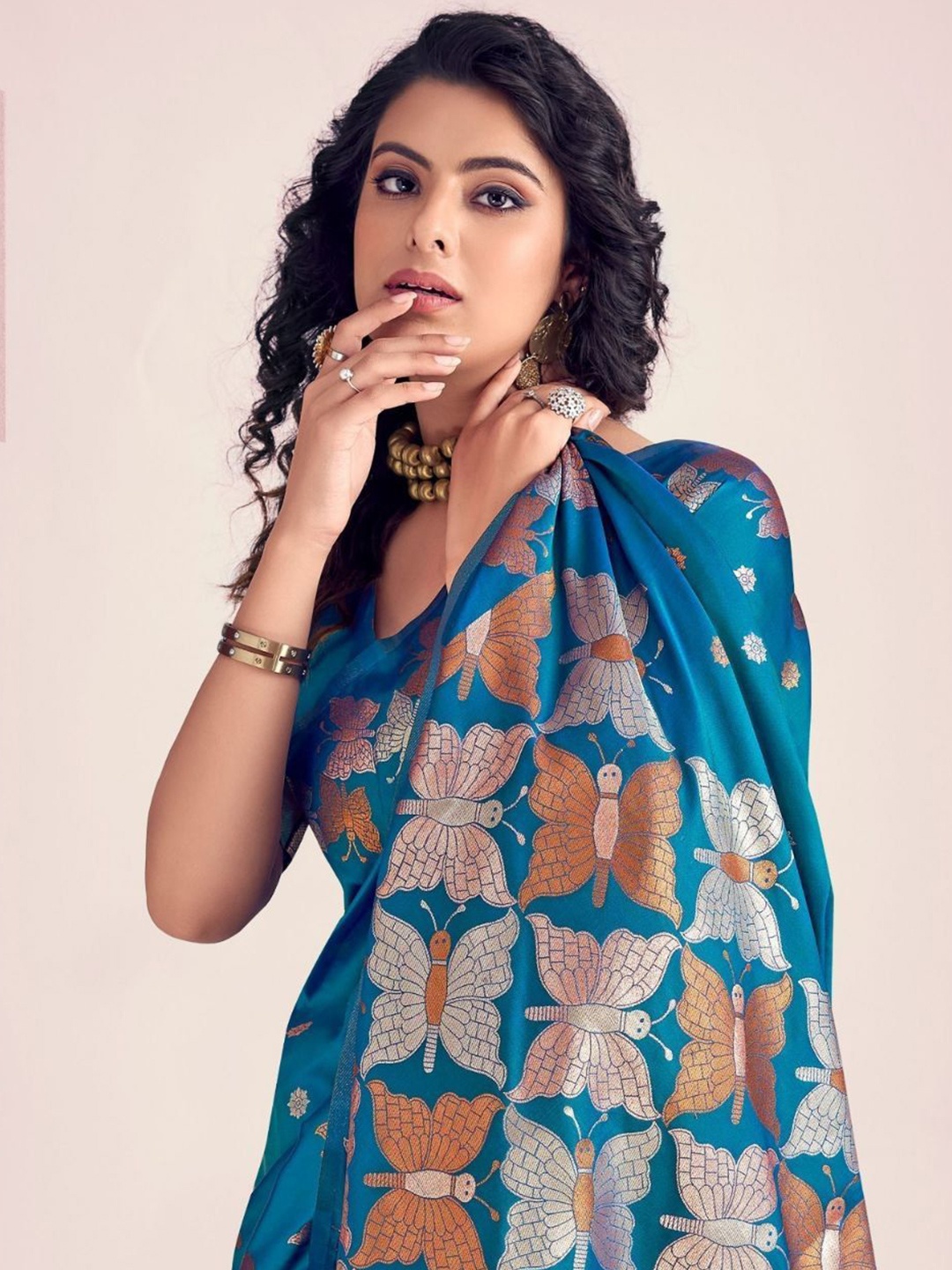 

REALLTREND Floral Zari Art Silk Kanjeevaram Saree, Teal