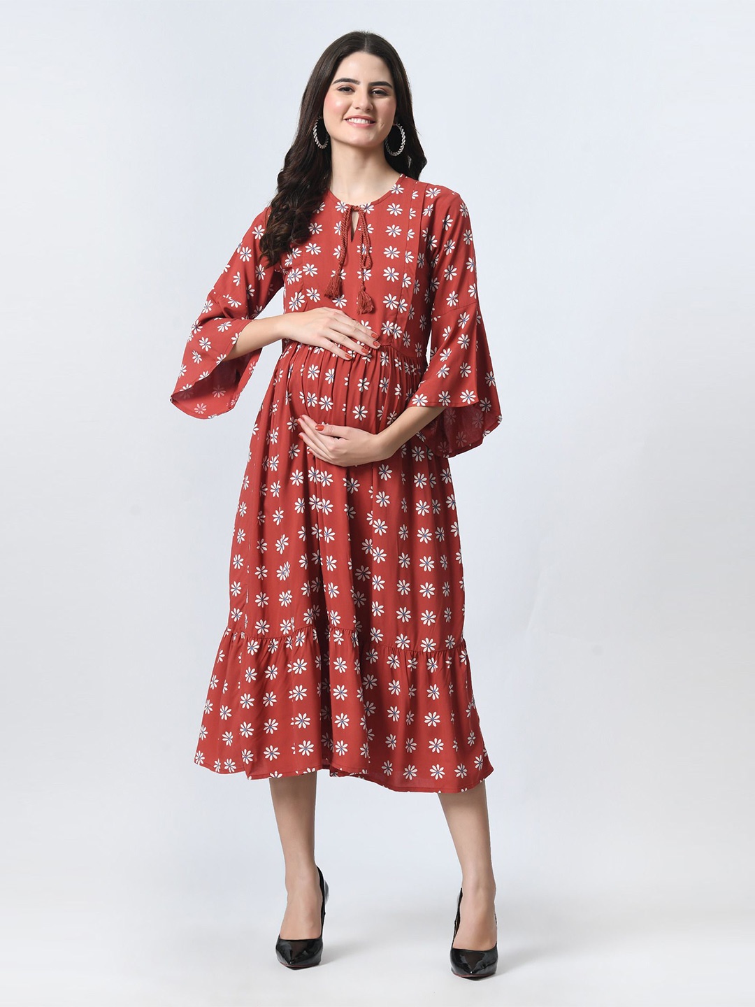 

Aaruvi Ruchi Verma Ethnic Motifs Print Tie-Up Neck Bell Sleeve Maternity Fit & Flare Midi Dress, Red