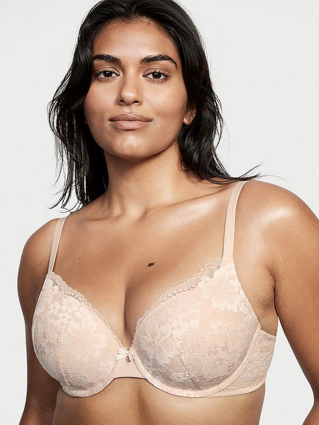 

Victoria's Secret Floral Bra Full Coverage Underwired Heavily Padded, Beige