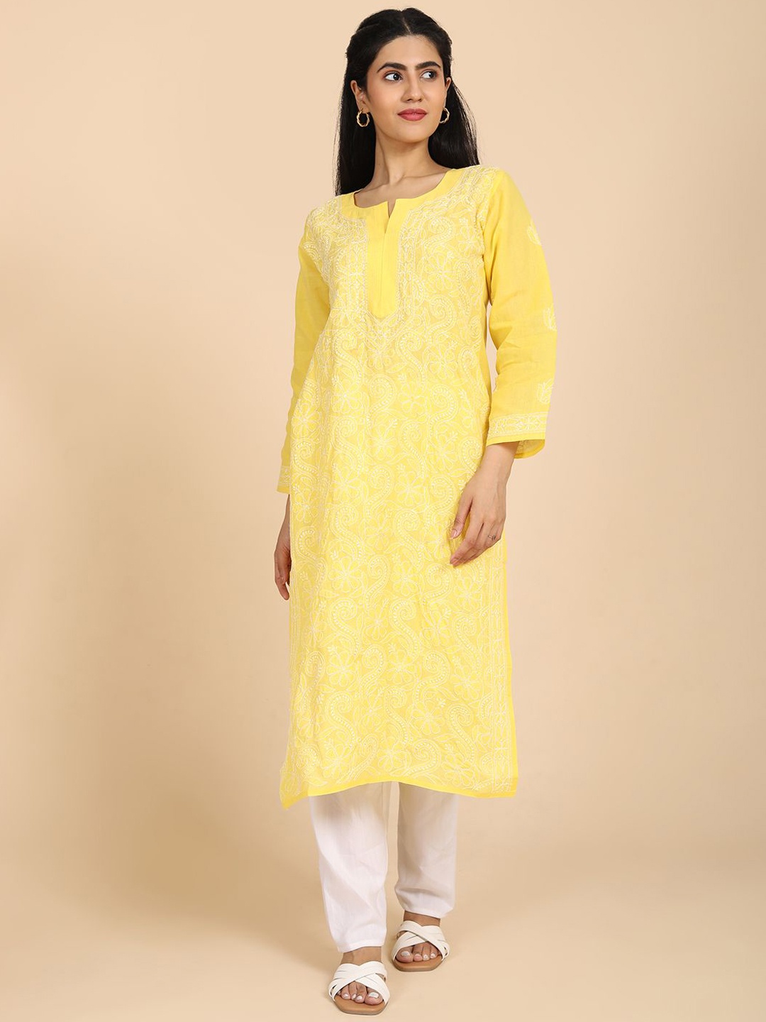 

HELLA FASHIONS Women Flared Sleeves Kurta, Yellow