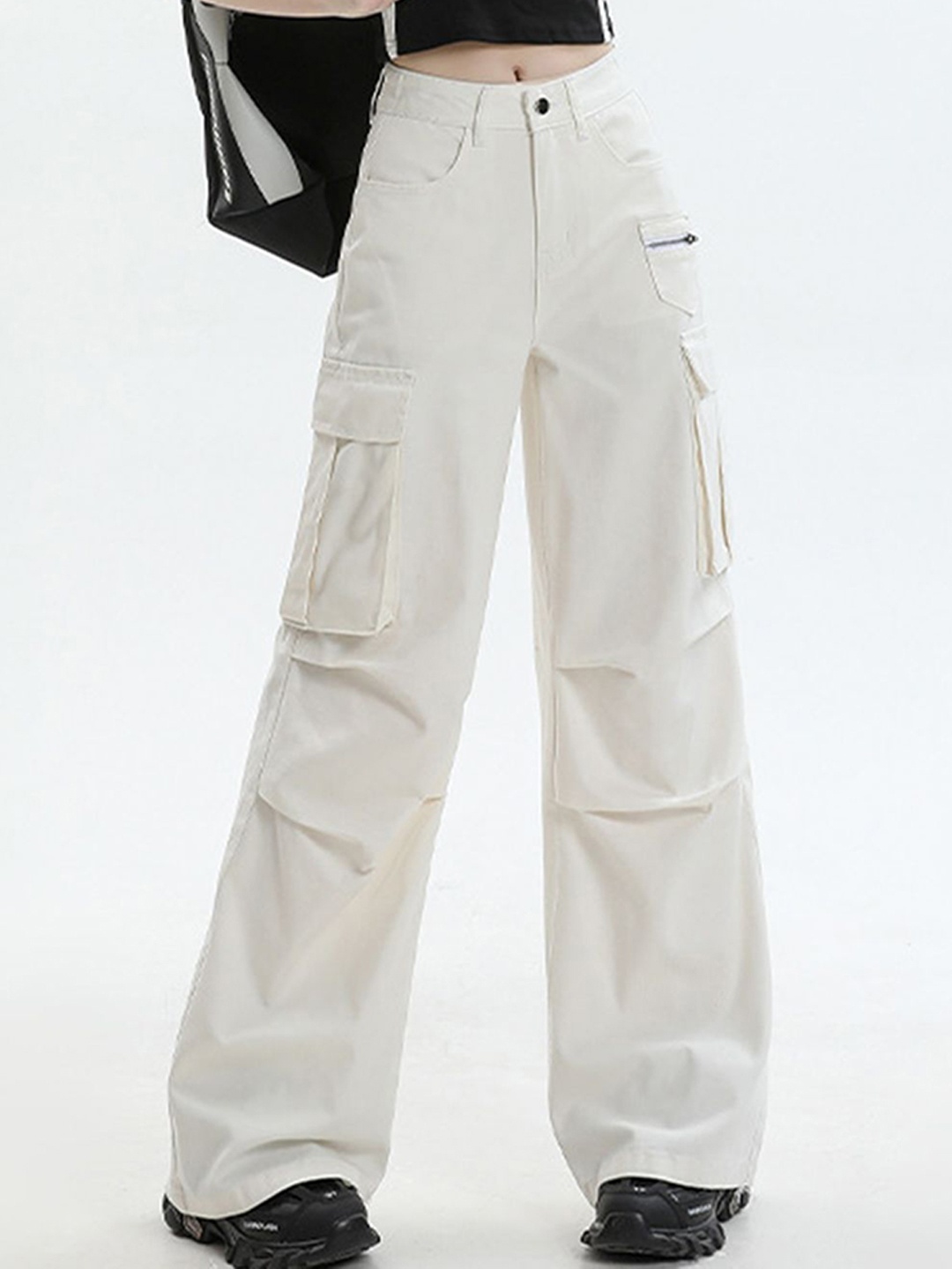 

LULU & SKY Women High-Rise Trousers, Beige
