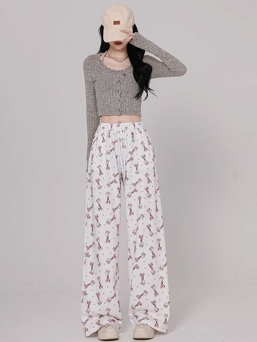 

LULU & SKY Women Floral Printed Straight Fit High-Rise Trousers, Multi
