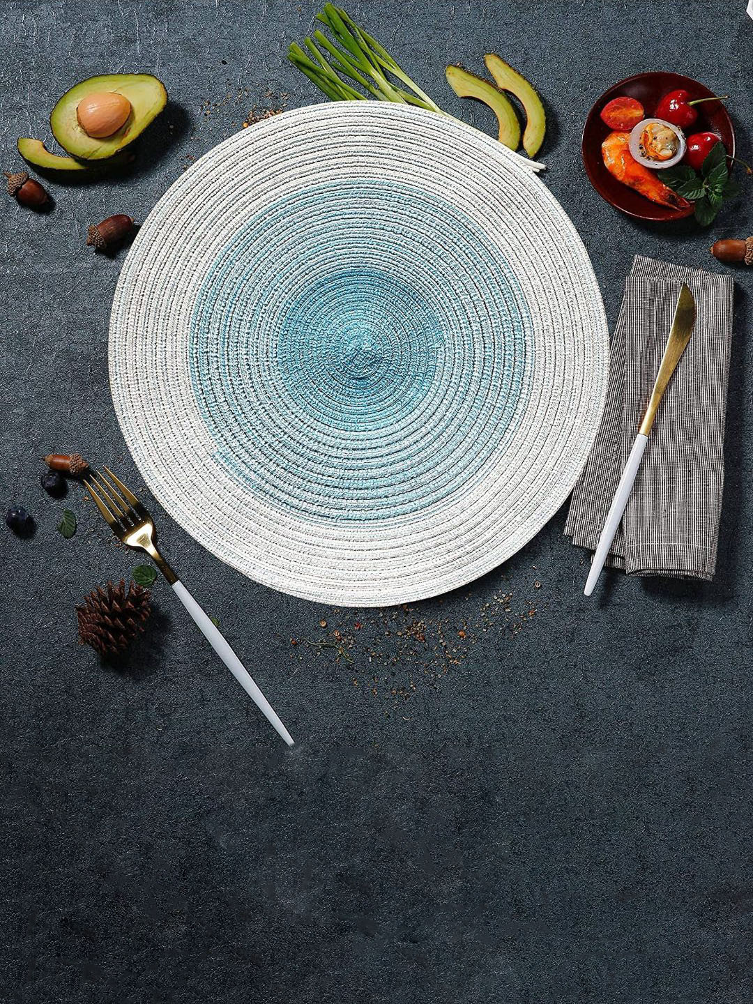 

P-Plus International 4-Pcs Blue & White Textured Round Trivet
