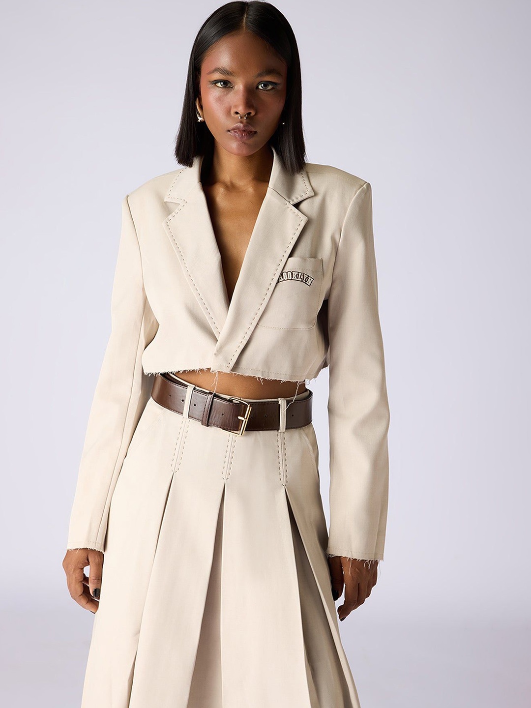 

FREAKINS Single-Breasted Crop Blazers, Beige
