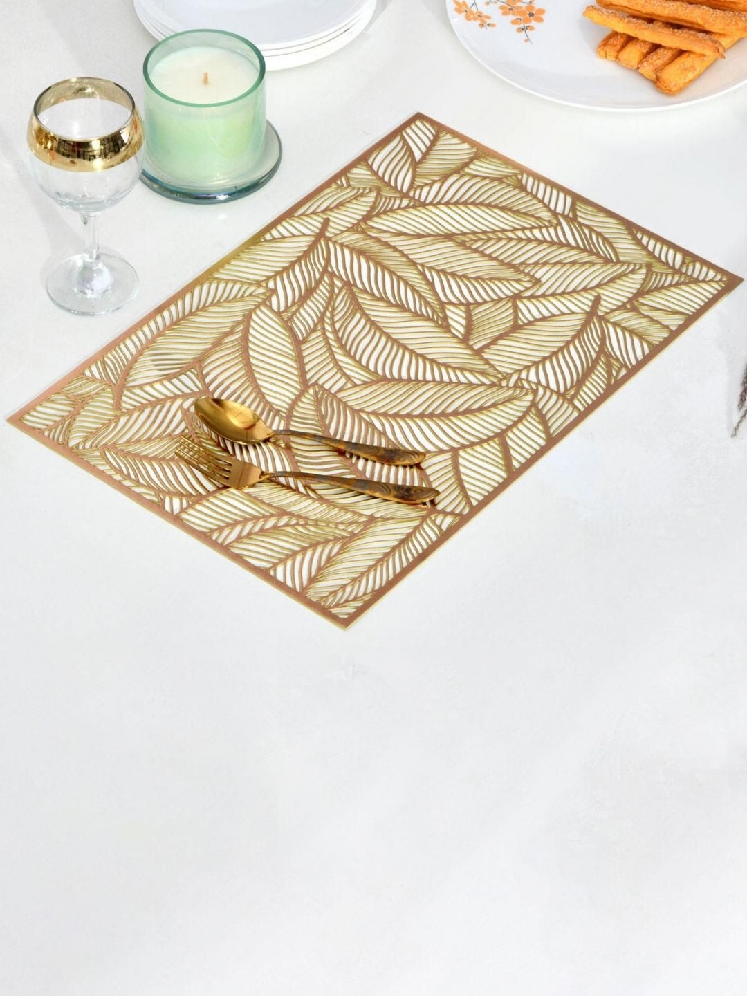 

Athome by Nilkamal 4-Pcs Rectangular Table Placemats, Gold