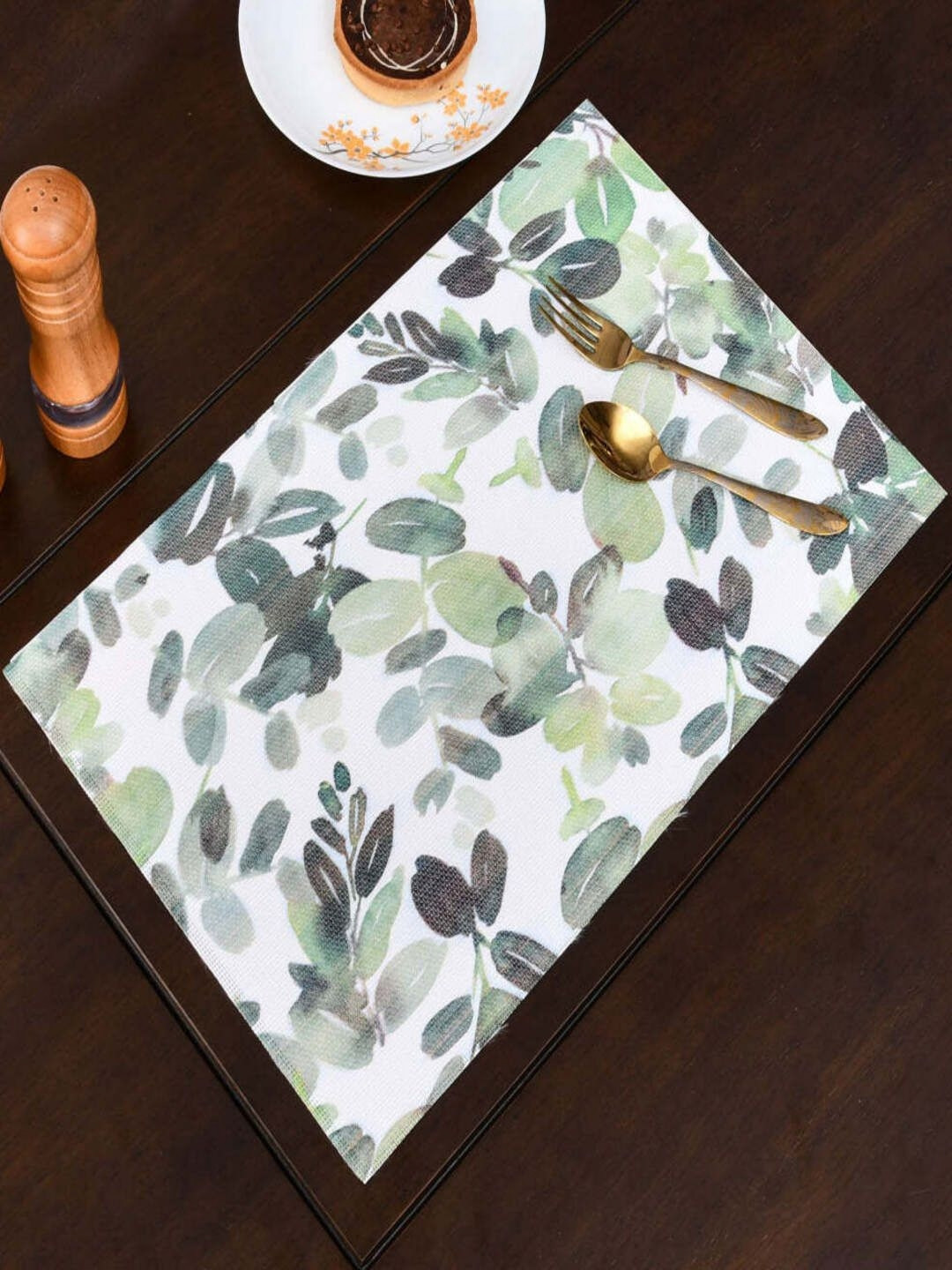

Athome by Nilkamal Set Of 4 Floral Printed Rectangular Table Placemats, Green