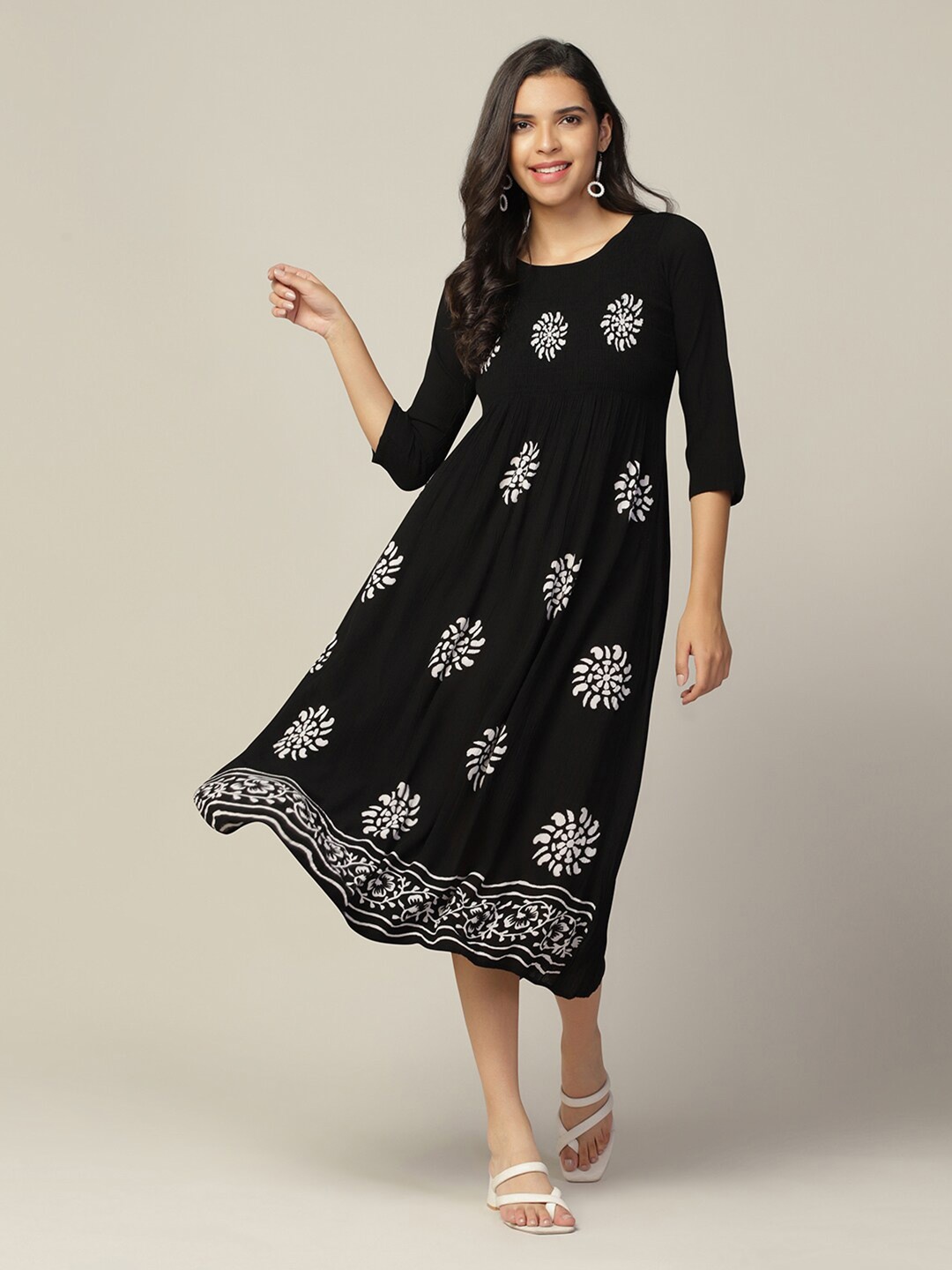 

OMPAX Ethnic Motifs Print A-Line Midi Dress, Black