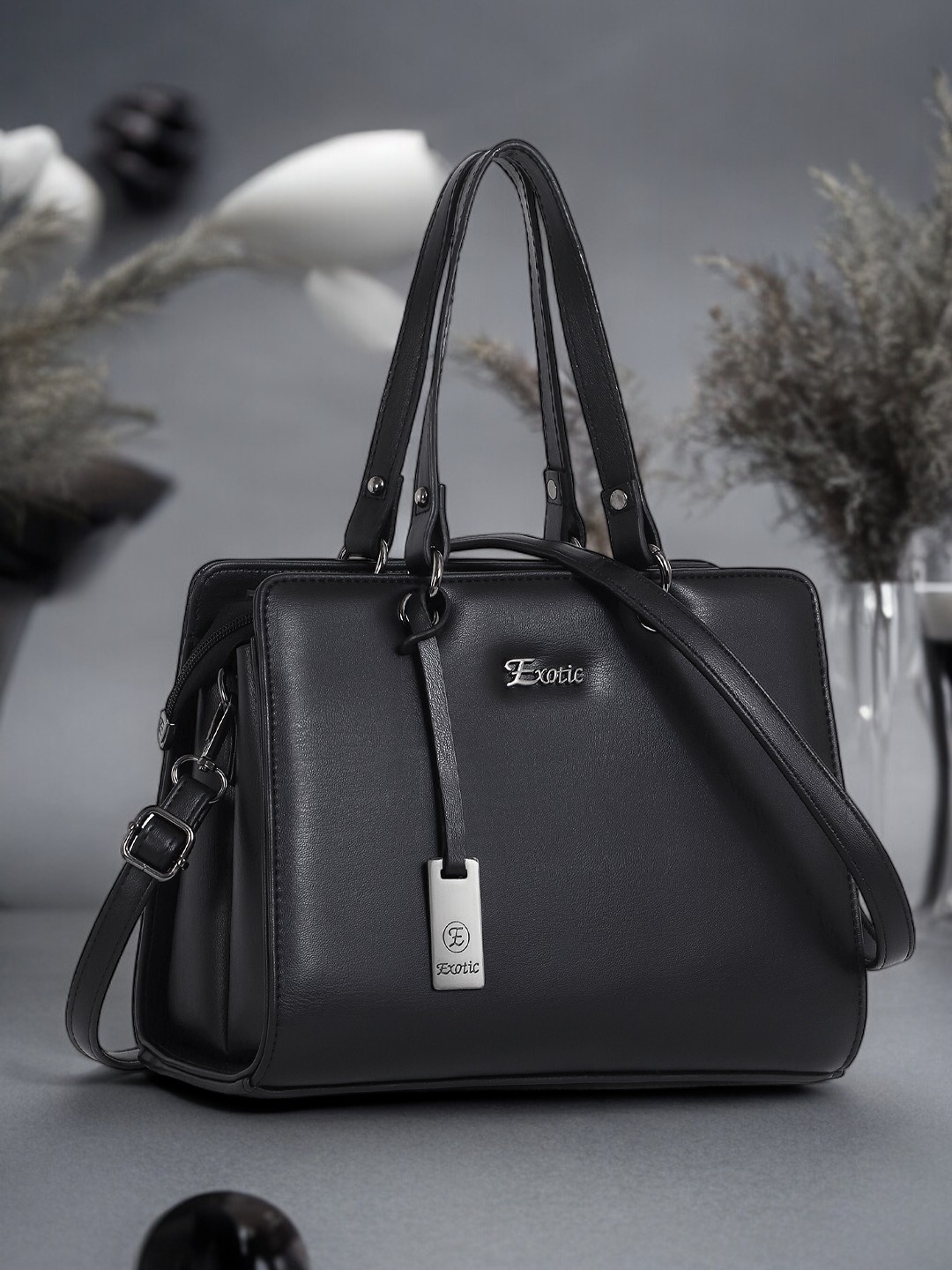

Exotic Structured Handheld Bag with Tasselled, Black
