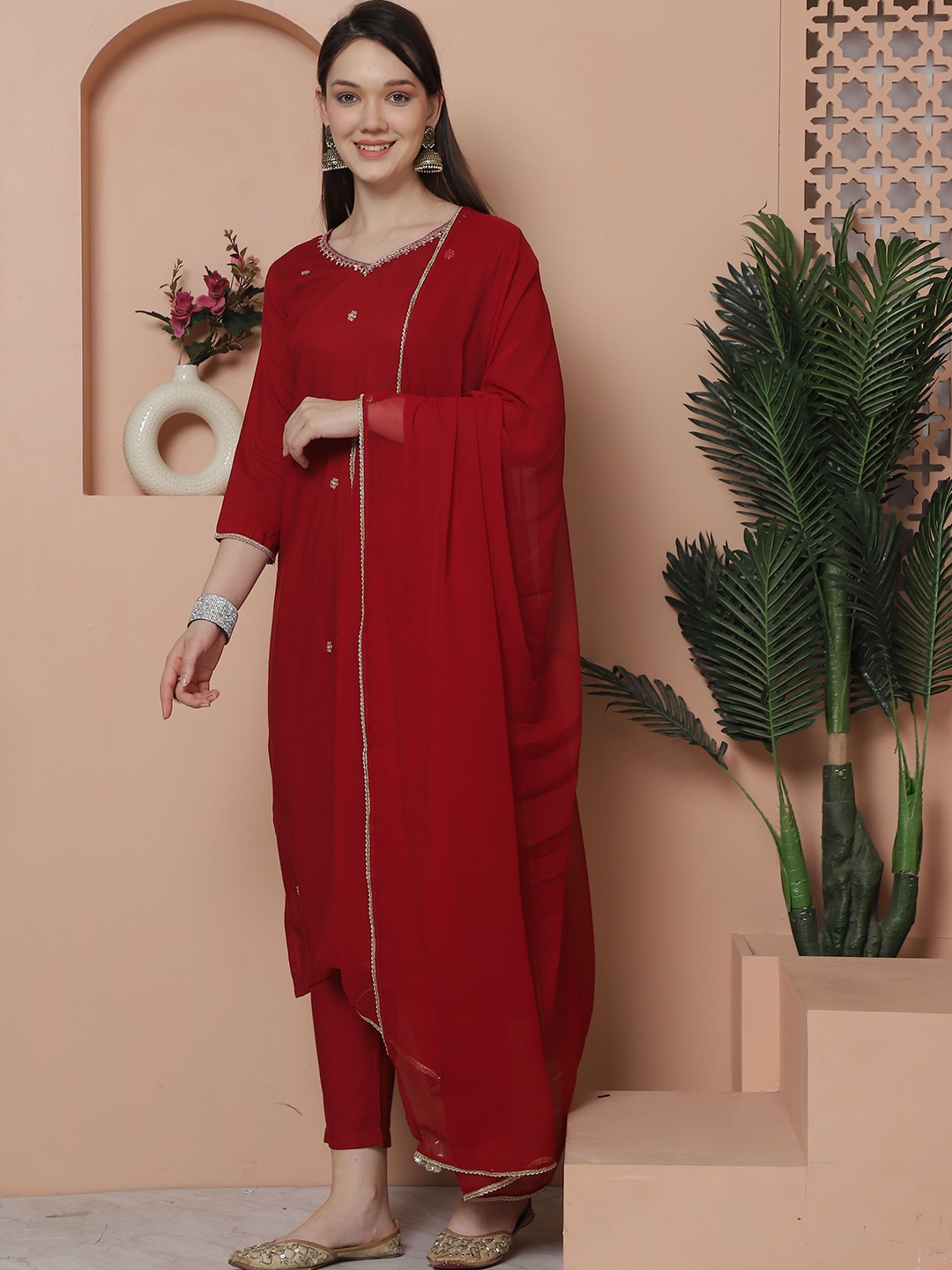 

Rajnandini Women Floral Embroidered Regular Sequinned Kurta with Trousers & With Dupatta, Maroon