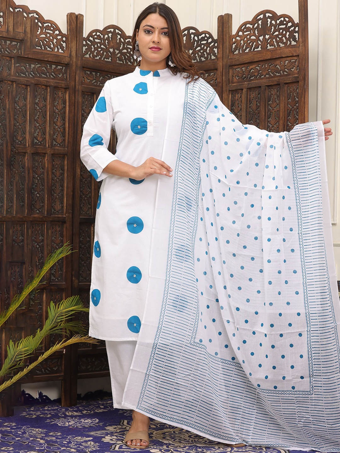 

PARTHVI Women Printed Regular Thread Work Pure Cotton Kurta with Trousers & With Dupatta, Turquoise blue