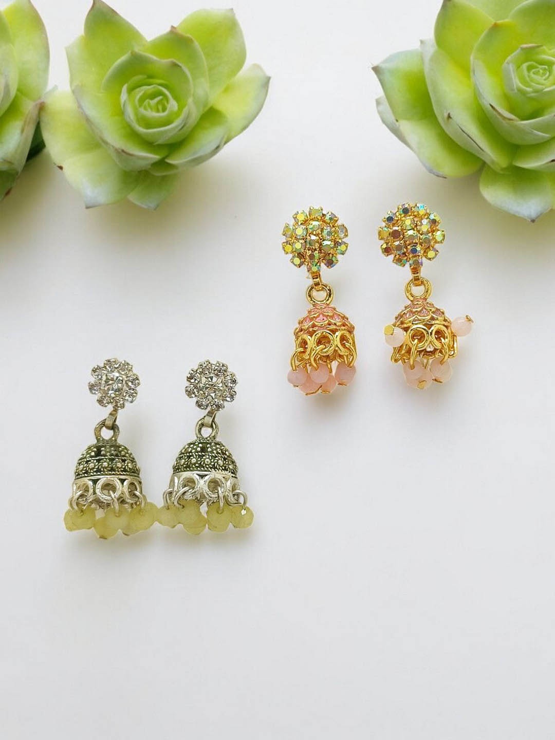 

FEMMIBELLA Circular Jhumkas Earrings, Cream