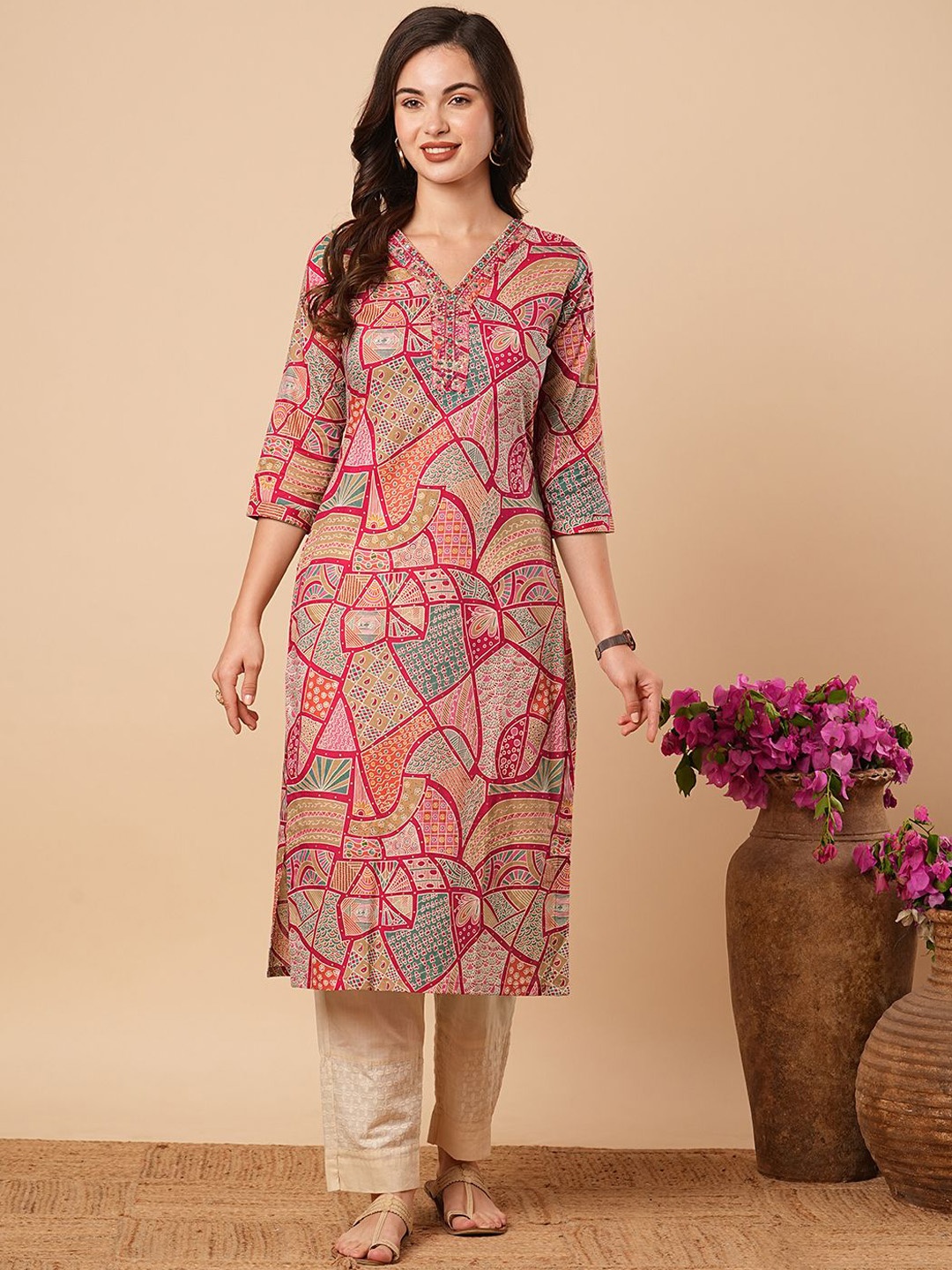 

FASHOR Women Floral Printed Flared Sleeves Sequinned Kurta, Multi