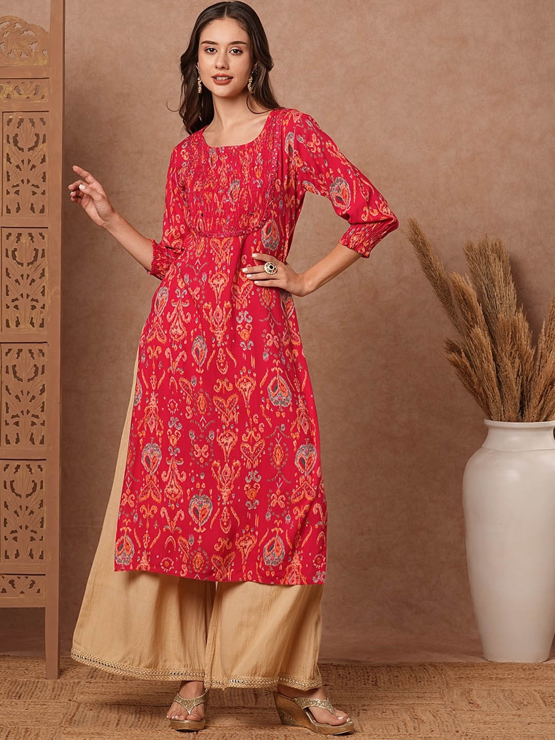 

FASHOR Women Ethnic Motifs Printed Sequinned Kurta, Pink