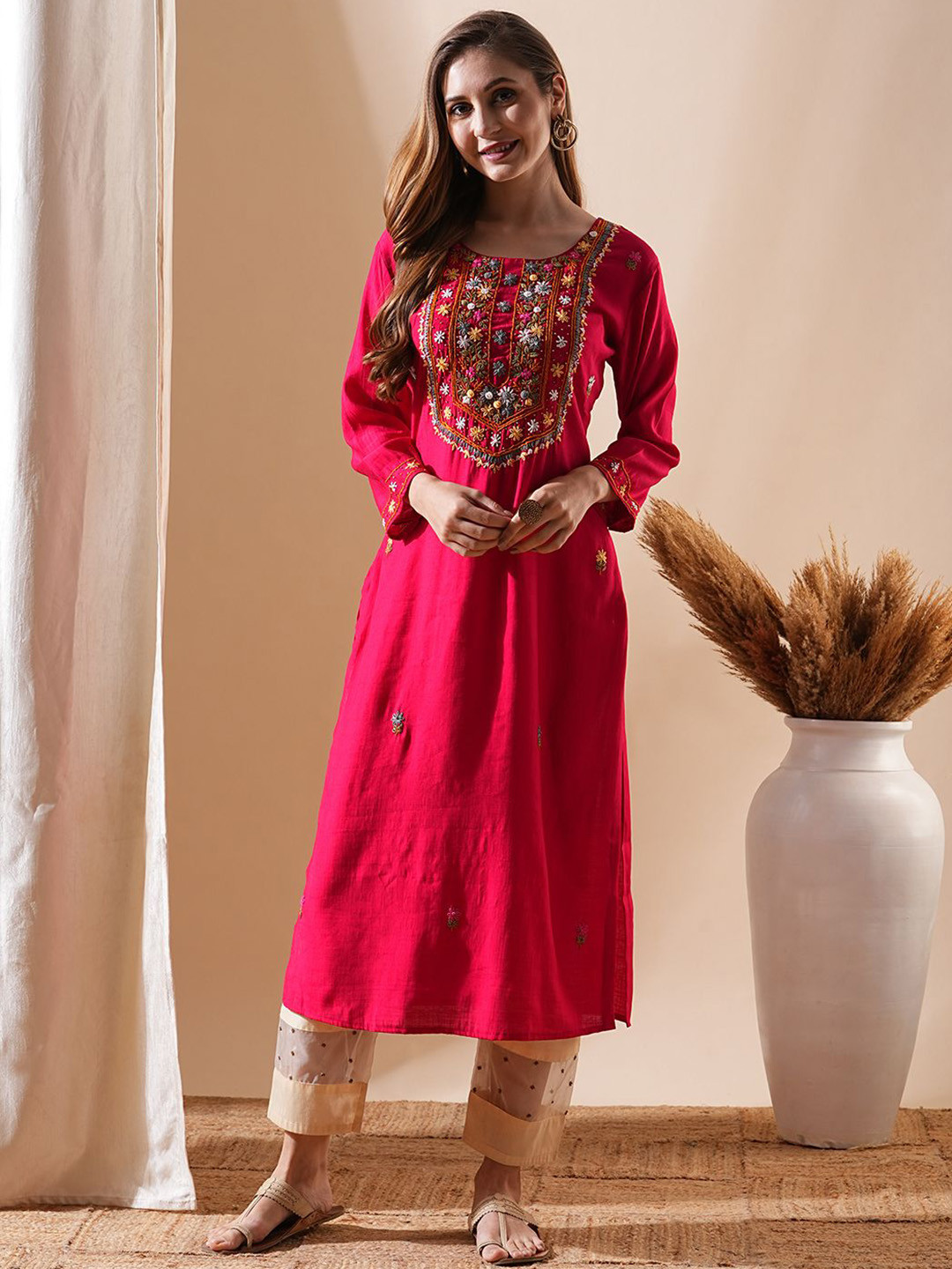 

FASHOR Women Embroidered Flared Sleeves Thread Work Kurta, Pink
