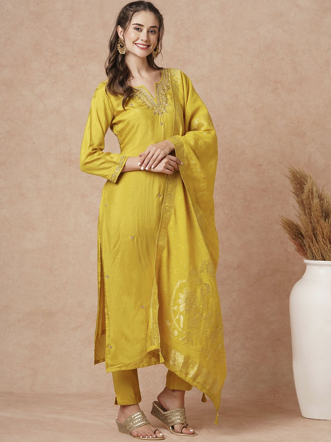

FASHOR Women Floral Embroidered Regular Thread Work Kurta with Trousers & With Dupatta, Mustard