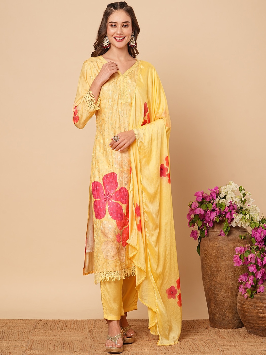 

FASHOR Women Floral Printed Regular Sequinned Kurta with Trousers & With Dupatta, Yellow