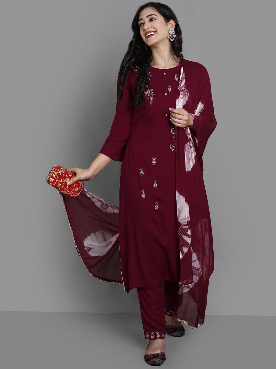 

Ziva Fashion Women Floral Embroidered Regular Kurta with Trousers & With Dupatta, Red