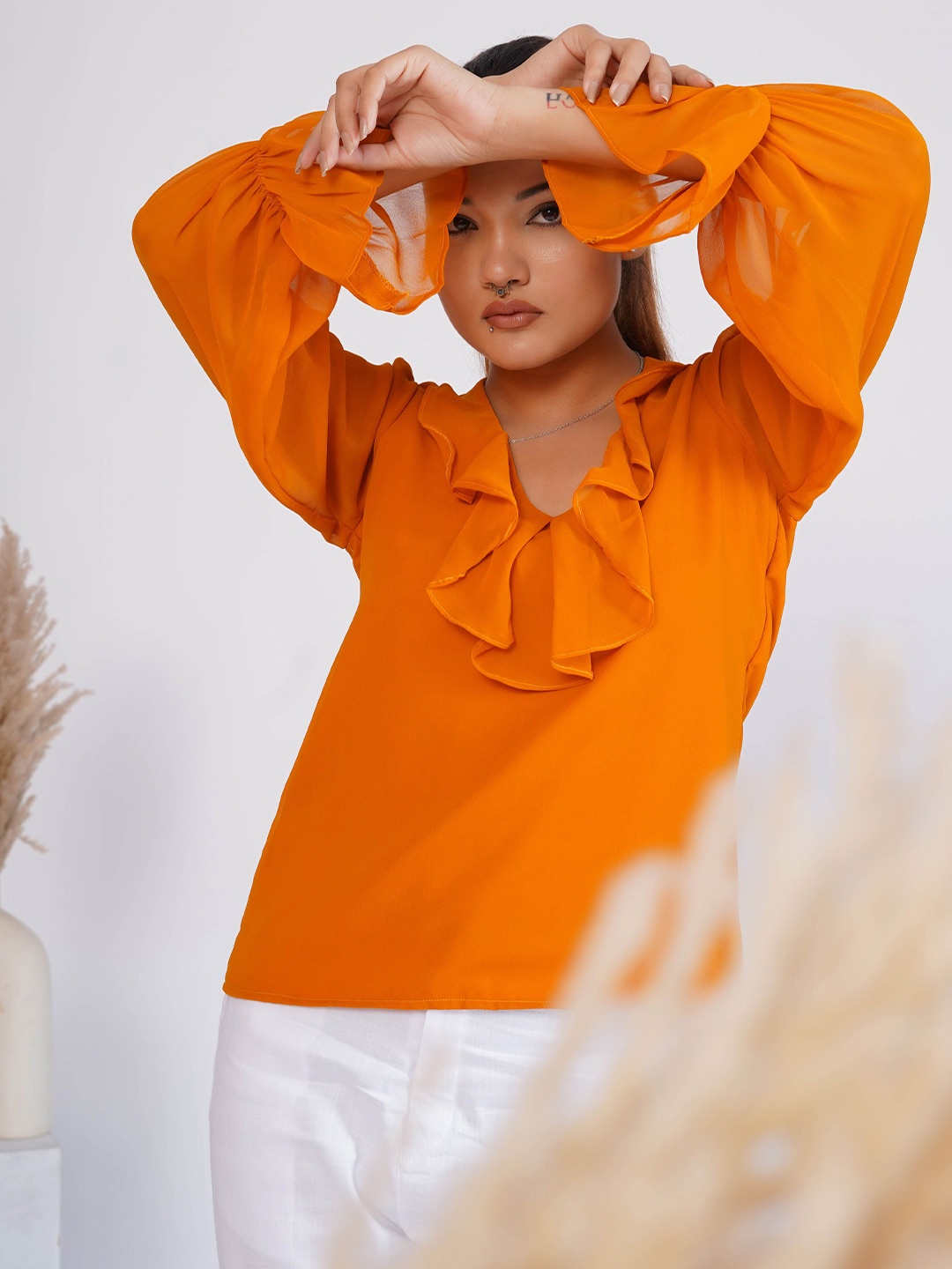 

Salvia Sky Bell Sleeve Top, Mustard