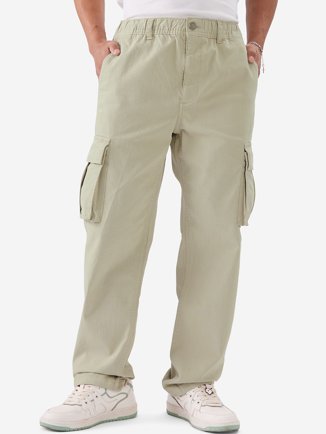 

The Souled Store Men Straight Fit Cargos Trousers, Green