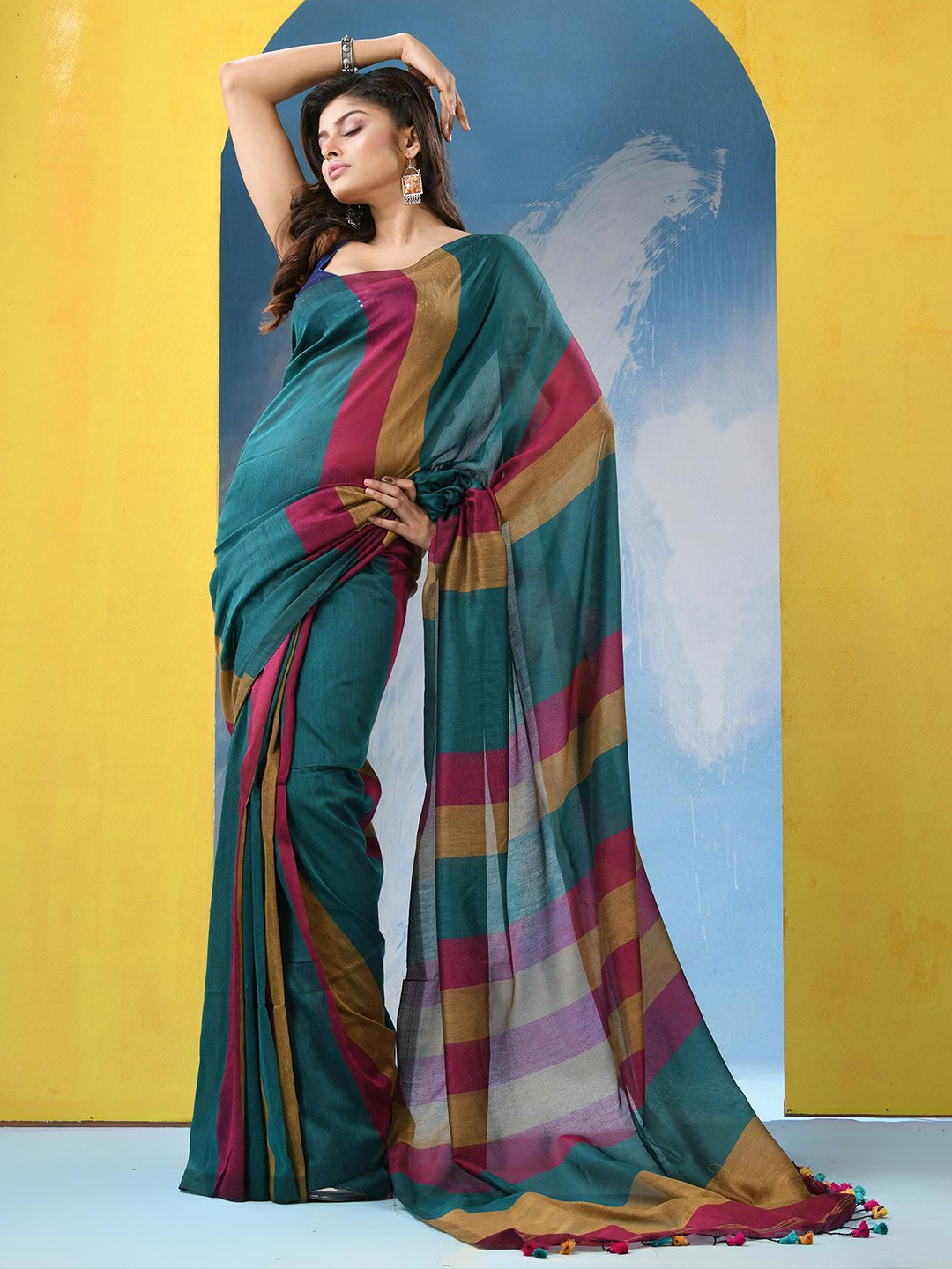 

Angoshobha Colourblocked Pure Cotton Saree, Blue
