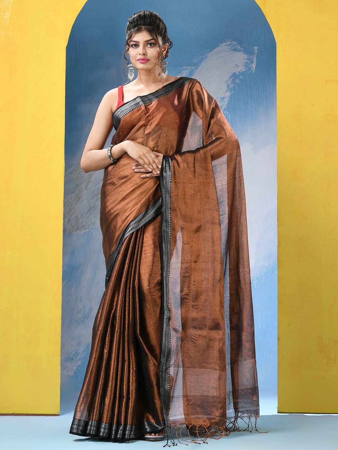 

Angoshobha Woven Design Zari Pure Cotton Saree, Copper