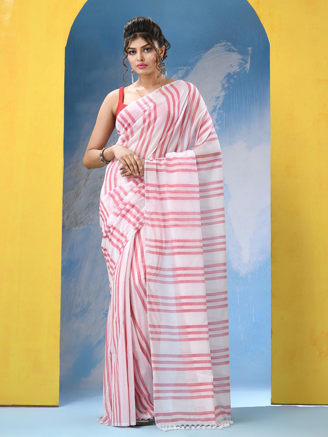 

Angoshobha Striped Pure Cotton Saree, White