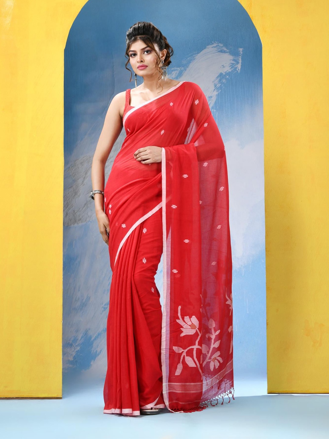 

Angoshobha Woven Design Zari Pure Cotton Jamdani Saree, Red
