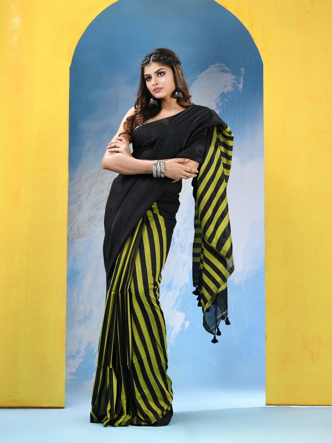 

Angoshobha Pure Cotton Saree, Black