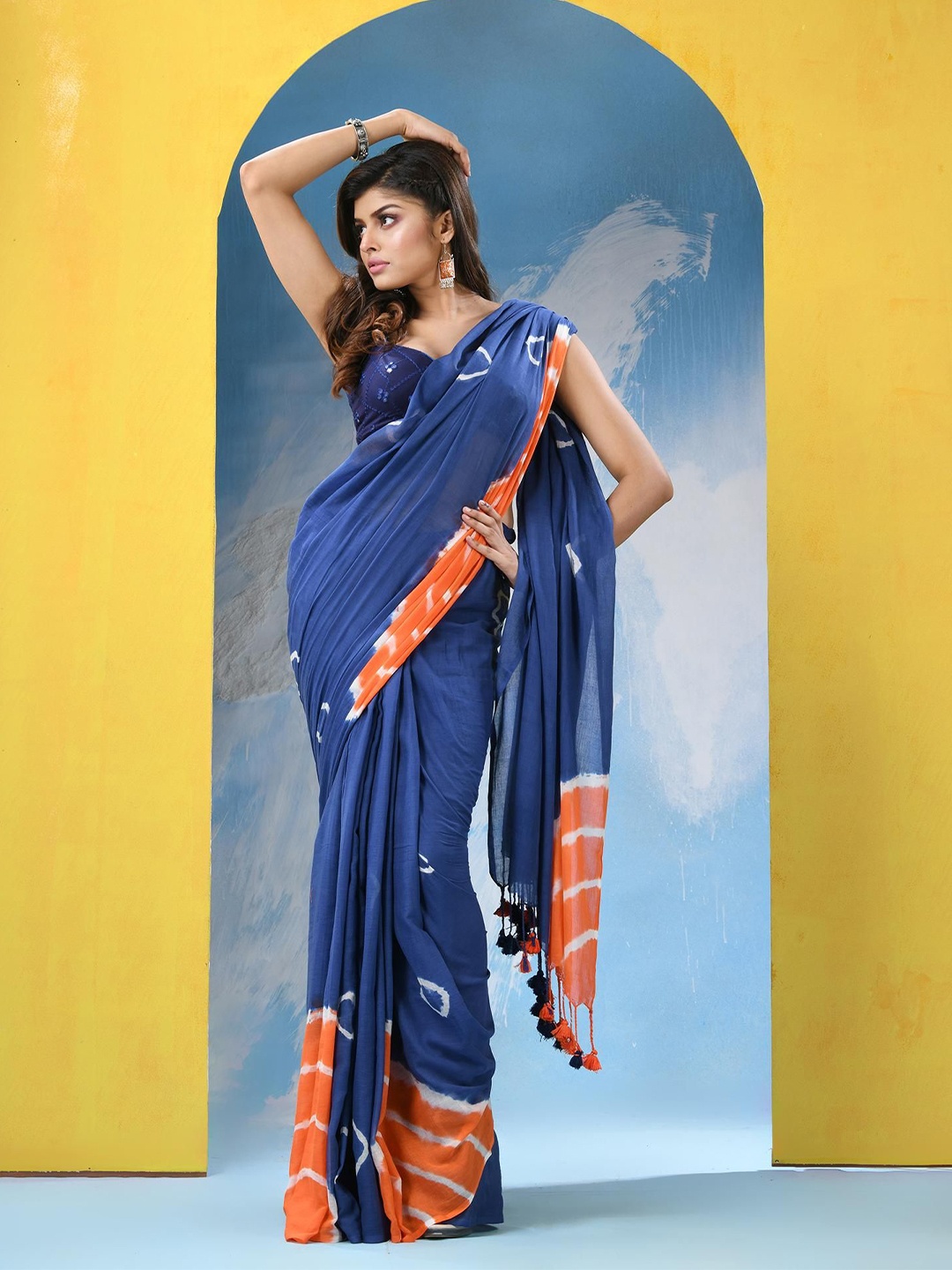 

Angoshobha Bandhani Pure Cotton Saree, Blue