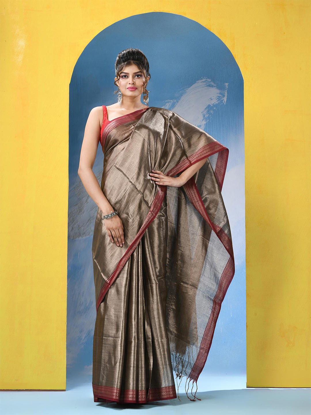 

Angoshobha Zari Pure Cotton Saree, Copper