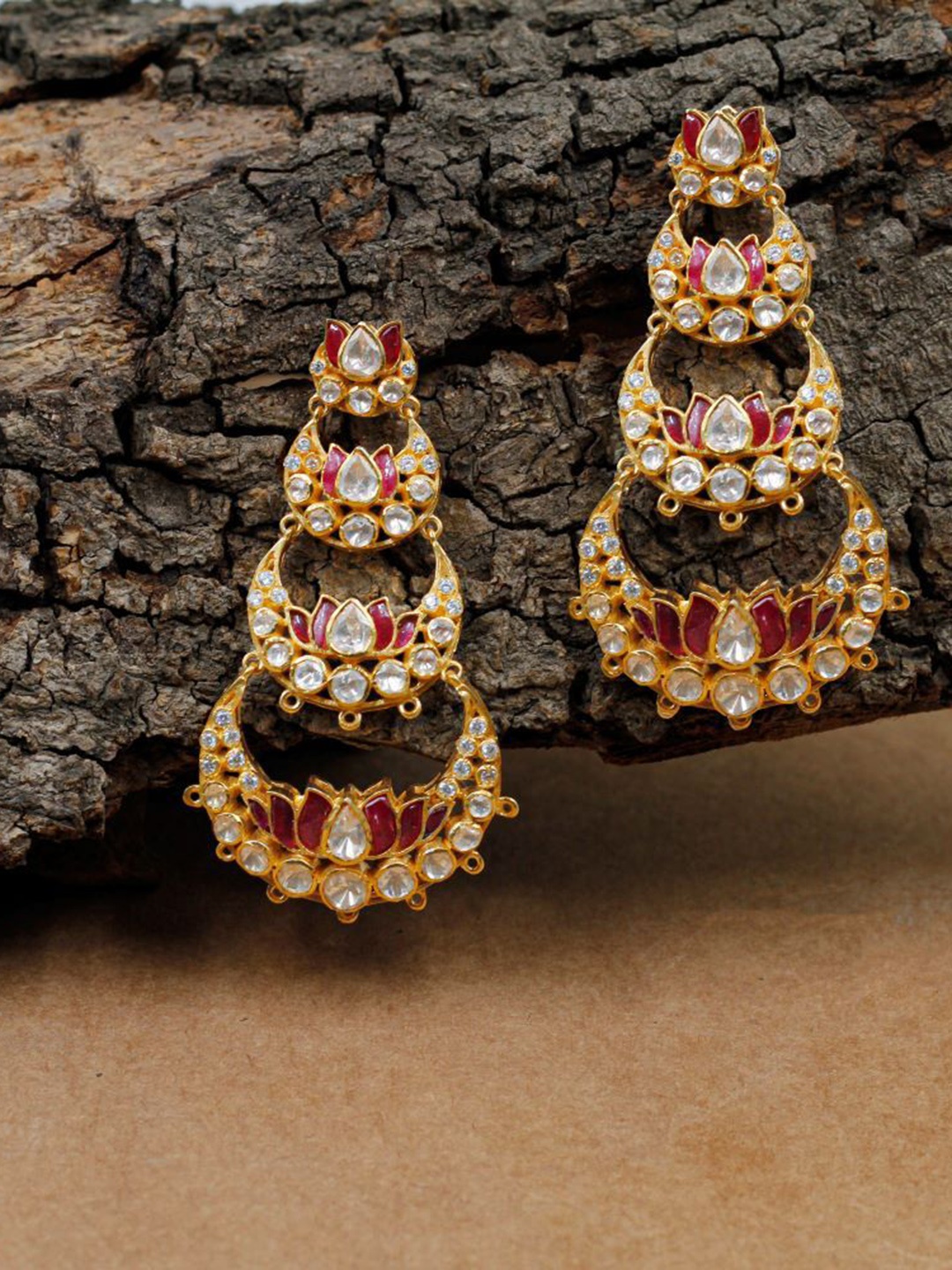 

SANGEETA BOOCHRA Teardrop Shaped Jhumkas Earrings, Gold