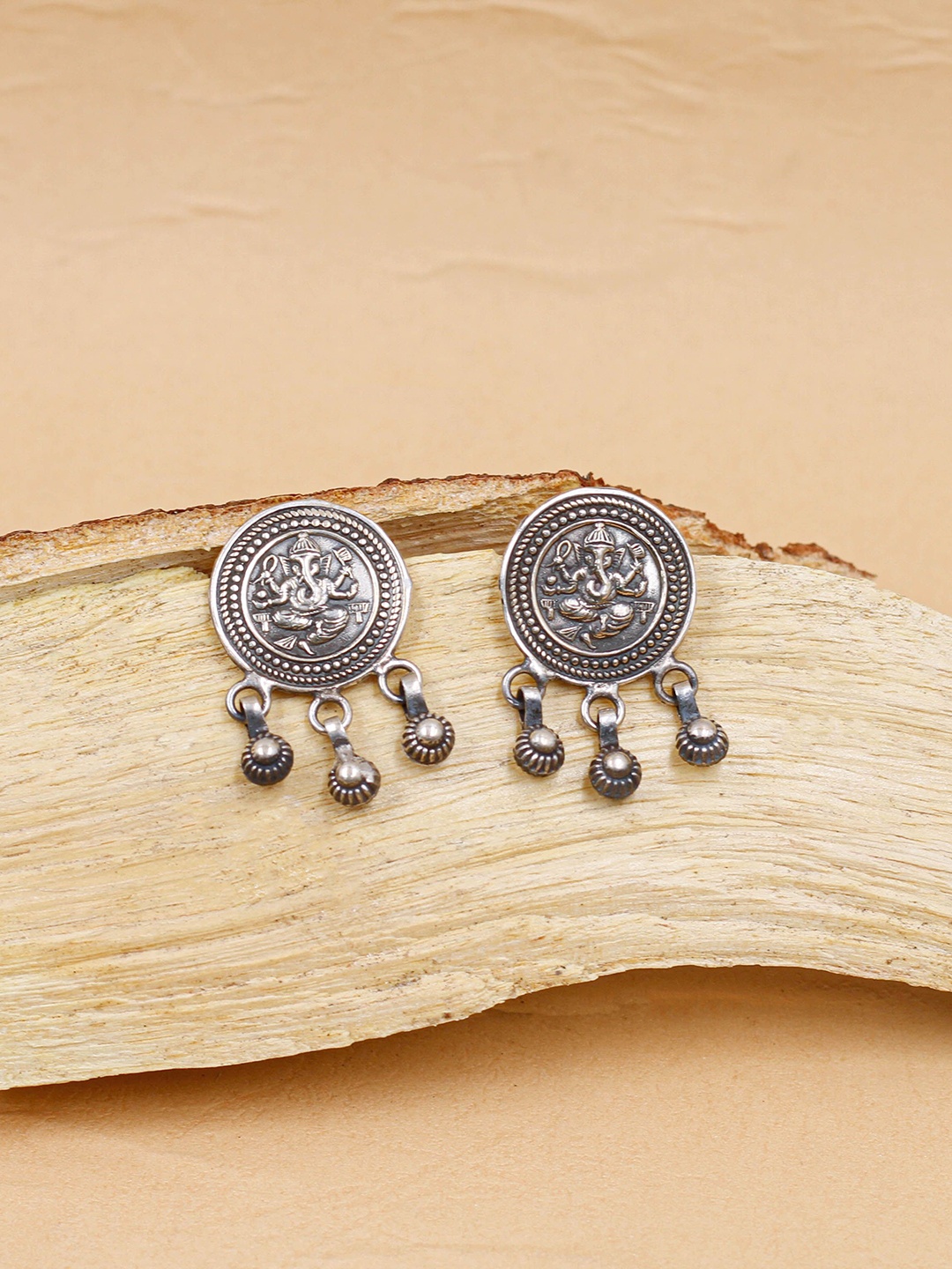 

SANGEETA BOOCHRA Circular Studs Earrings, Silver