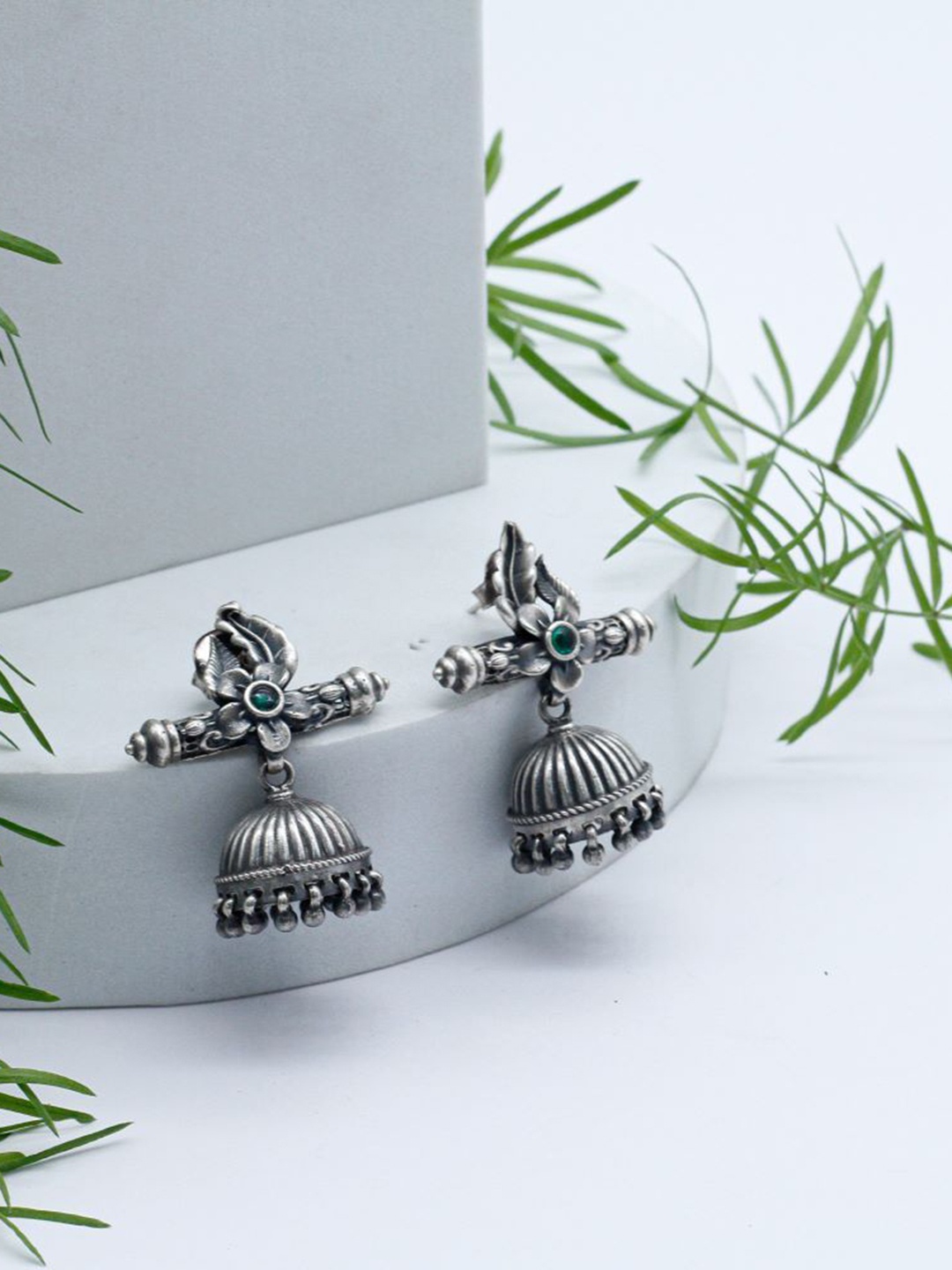 

SANGEETA BOOCHRA Teardrop Shaped Jhumkas Earrings, Silver