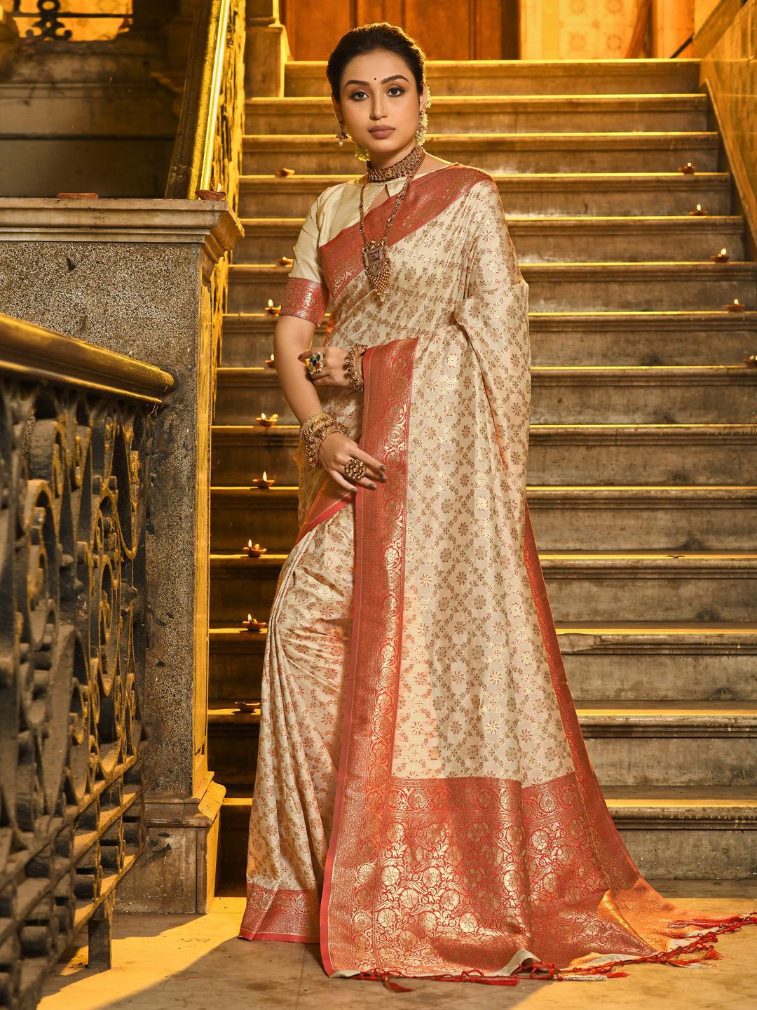 

SANGAM PRINTS Woven Design Zari Silk Blend Tussar Saree, Cream