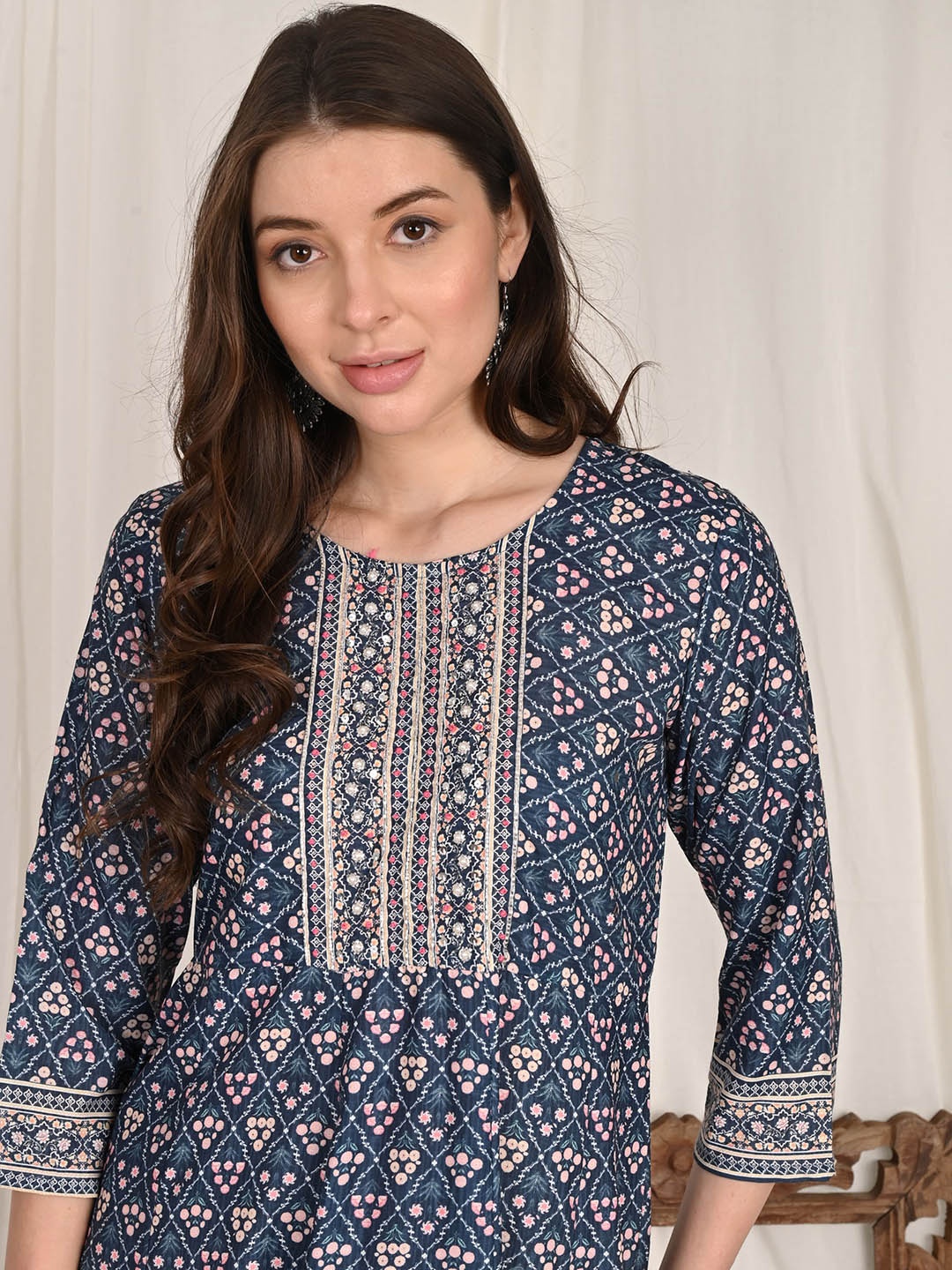 

aaivan Women Ethnic Motifs Printed Thread Work Anarkali Kurta, Blue