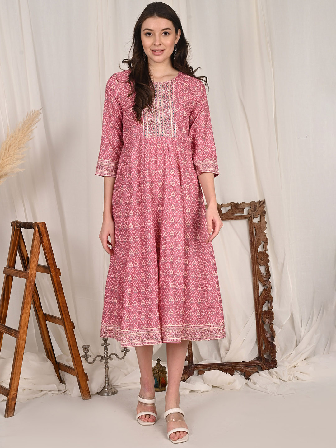 

aaivan Women Ethnic Motifs Printed Anarkali Kurta, Pink