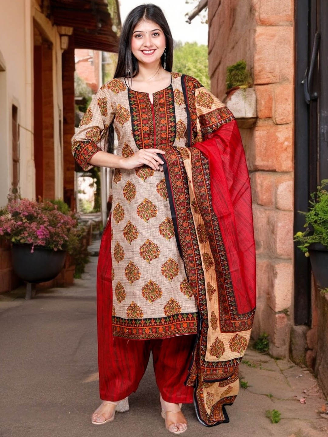 

Jevi Prints Women Ethnic Motifs Printed Regular Pure Cotton Kurta with Salwar & With Dupatta, Beige