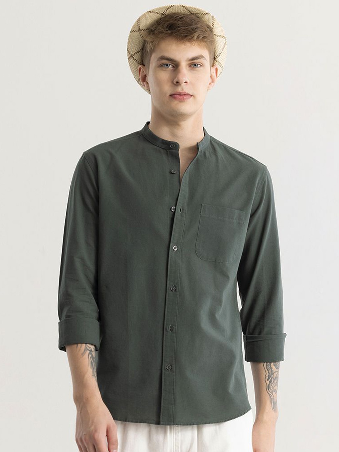 

Snitch Men Classic Slim Fit Opaque Casual Shirt, Green