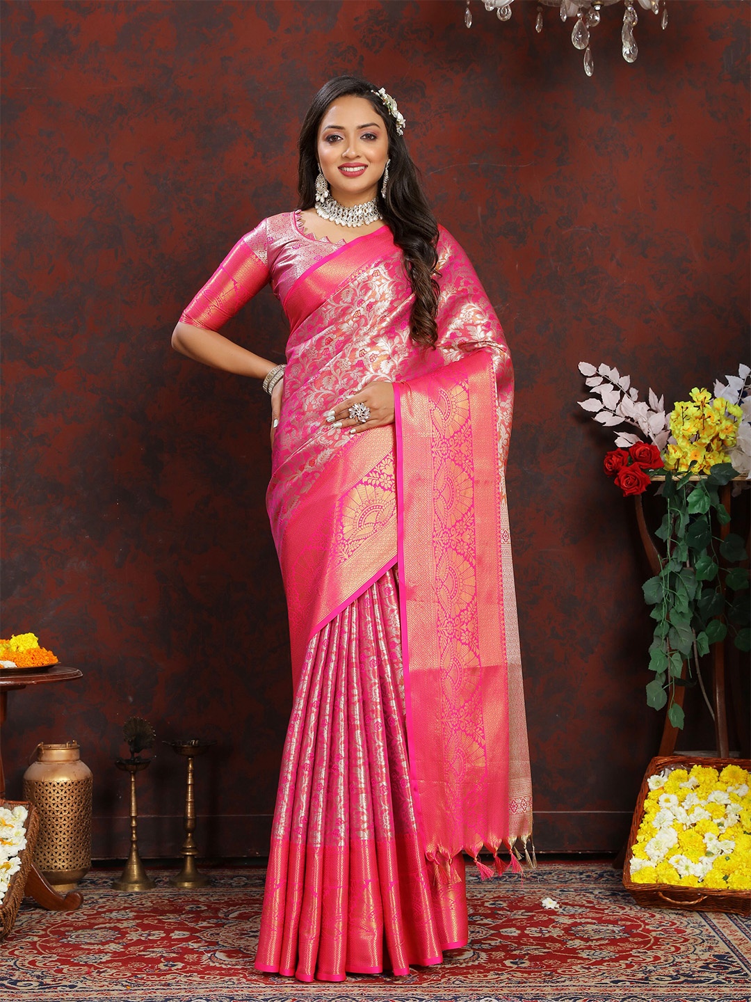 

VEECHIS Woven Design Zari Pure Silk Banarasi Saree, Pink