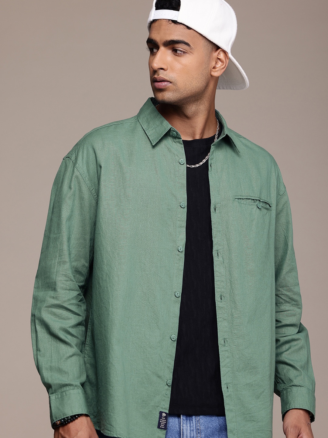 

The Roadster Life Co. Pure Cotton Relaxed Fit Casual Shirt, Green