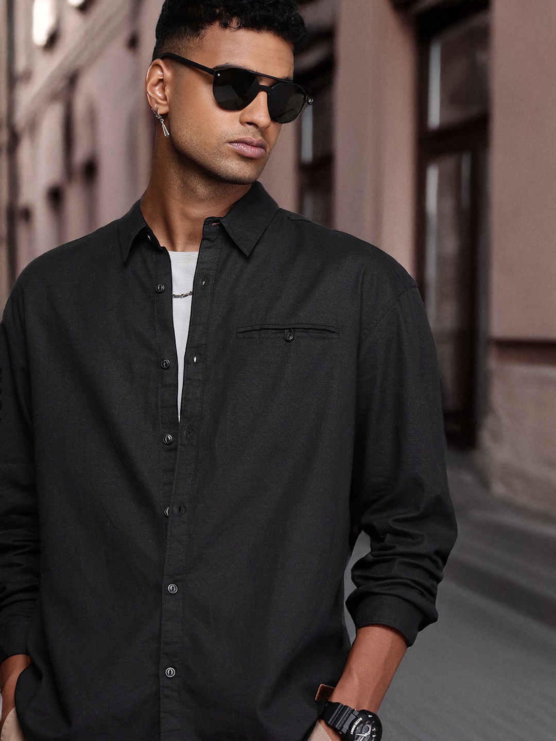 

The Roadster Life Co. Pure Cotton Relaxed Fit Casual Shirt, Black