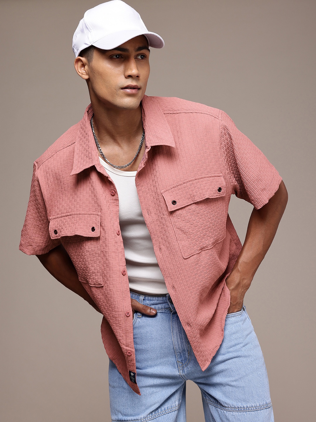 

The Roadster Life Co. Self Striped Relaxed Fit Casual Shirt, Mauve