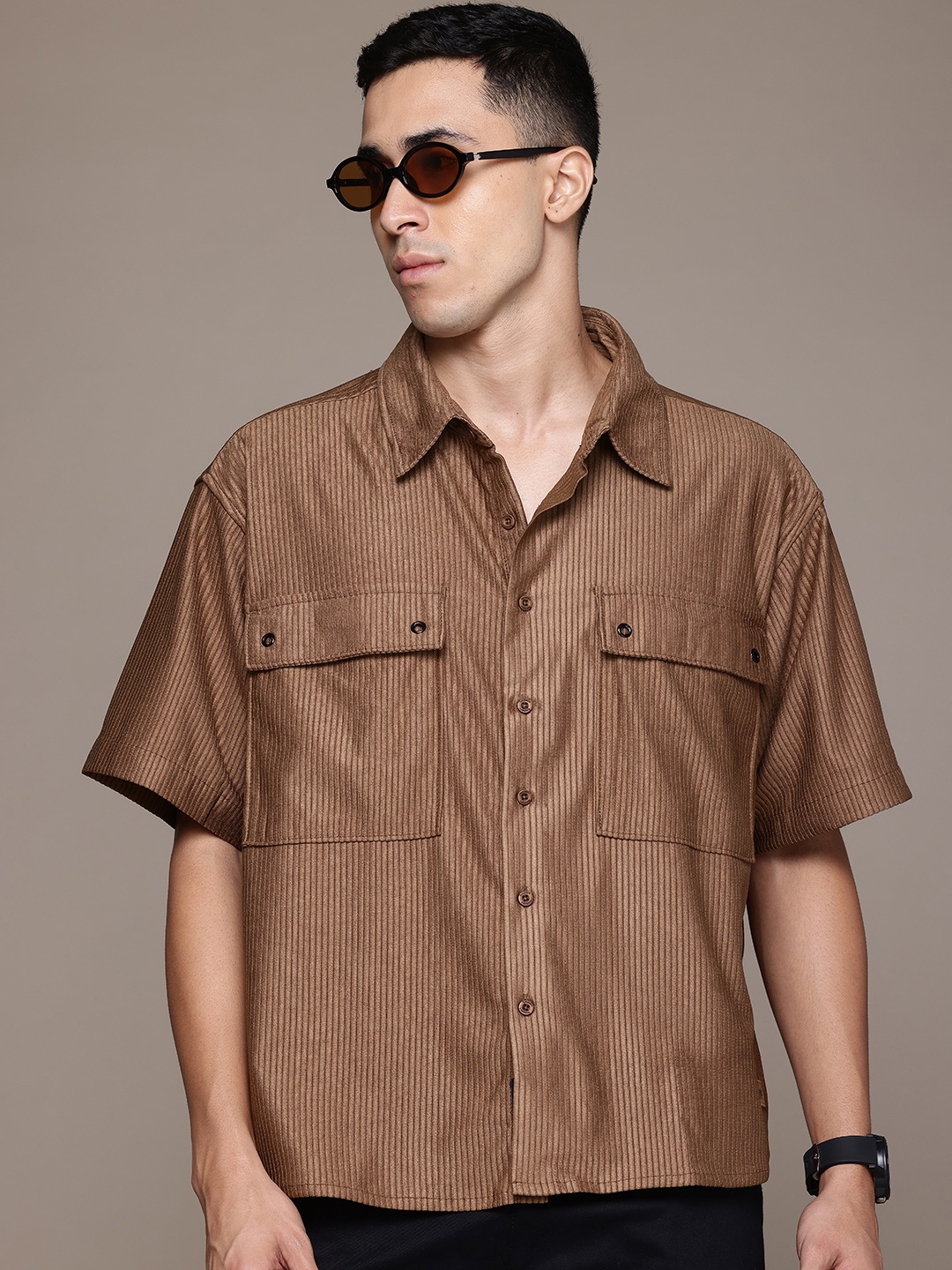 

The Roadster Lifestyle Co. Relaxed Fit Textured Casual Shirt, Brown