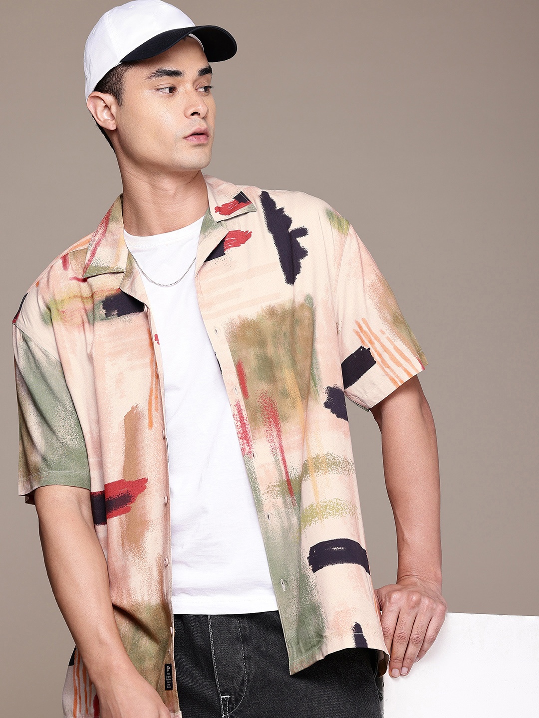 

The Roadster Life Co. Opaque Printed Relaxed Fit Casual Shirt, Multi