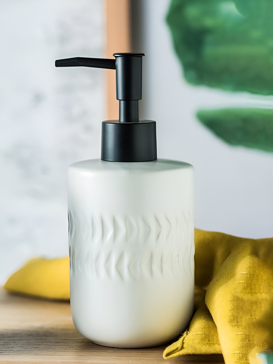 

Kuber Industries White & Black Solid Ceramic Soap Dispenser