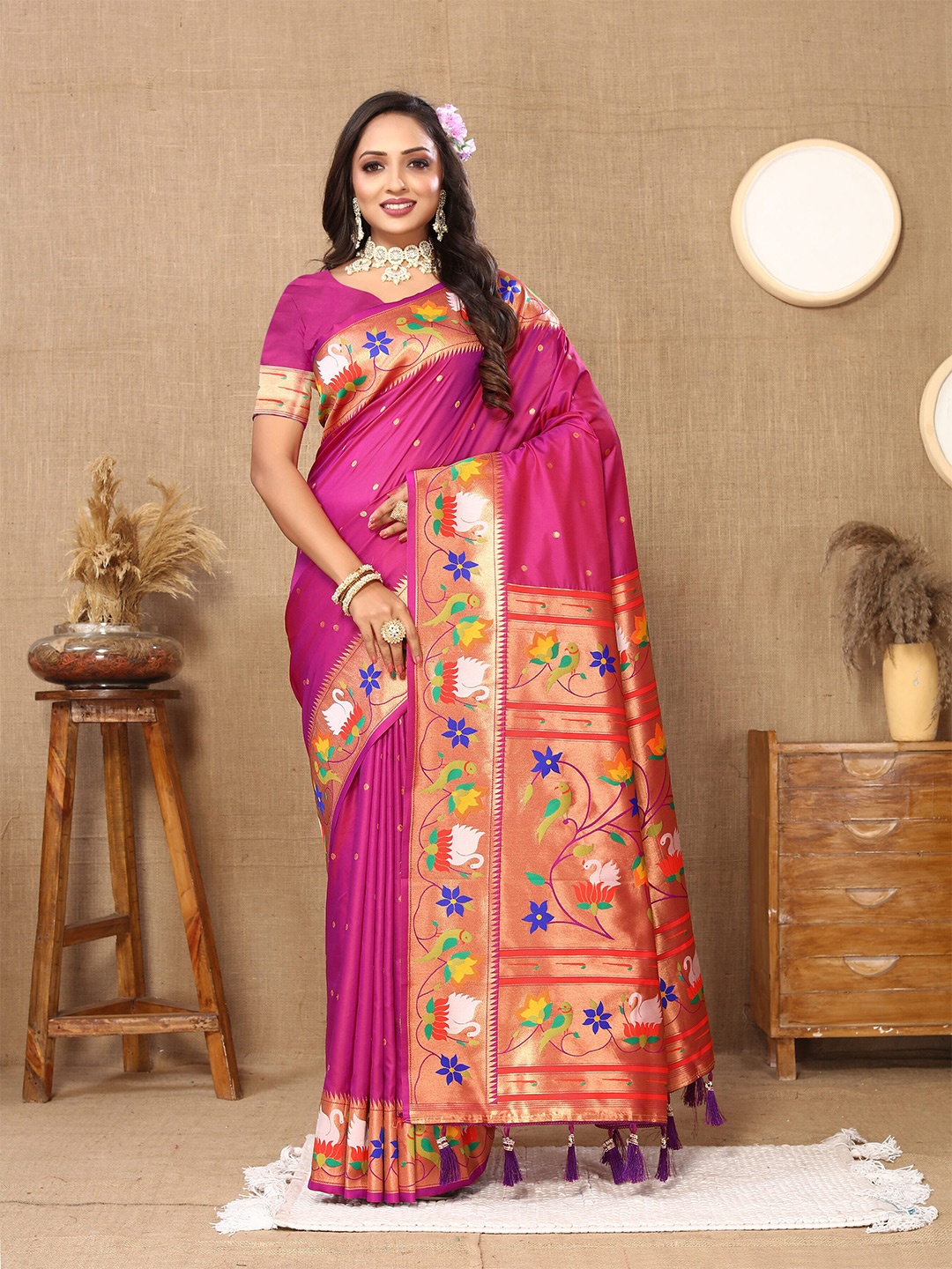 

VEECHIS Woven Design Zari Pure Silk Kanjeevaram Saree, Pink