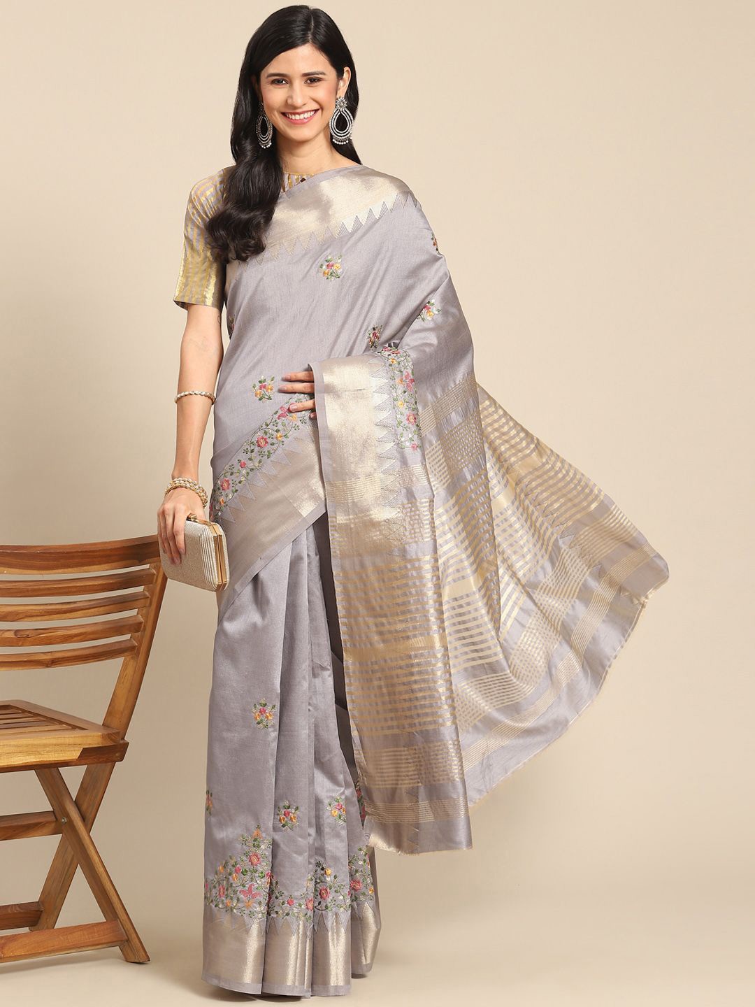 

KAVINDI Floral Zari Silk Cotton Designer Saree, Grey