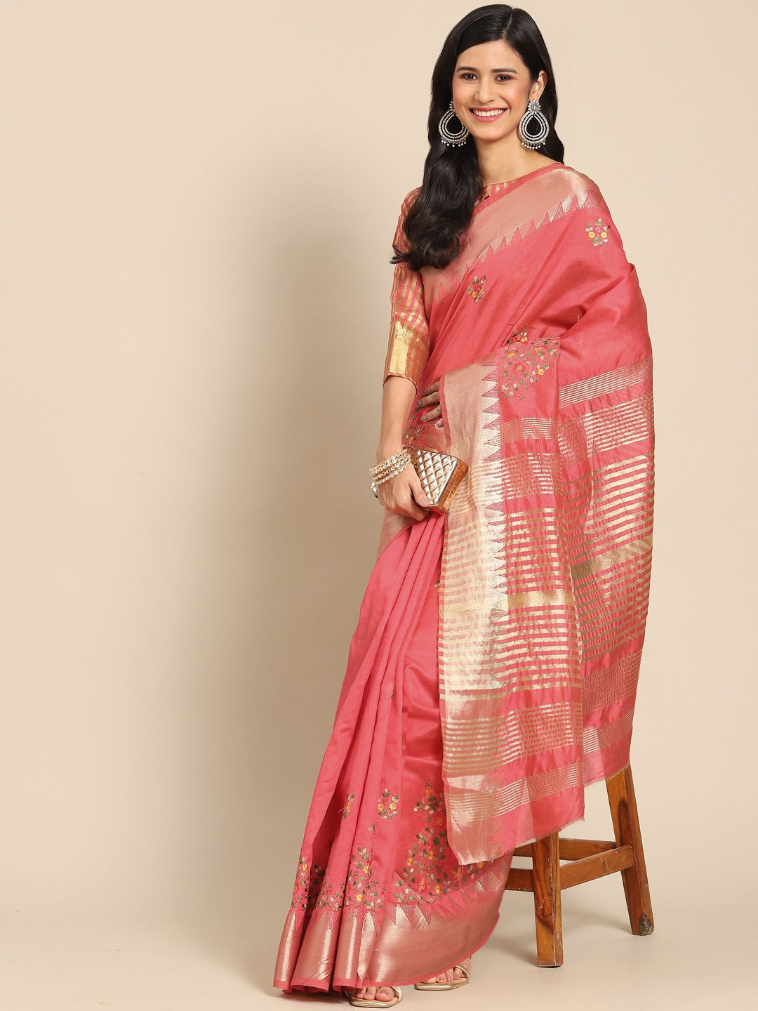 

KAVINDI Floral Zari Silk Cotton Saree, Pink