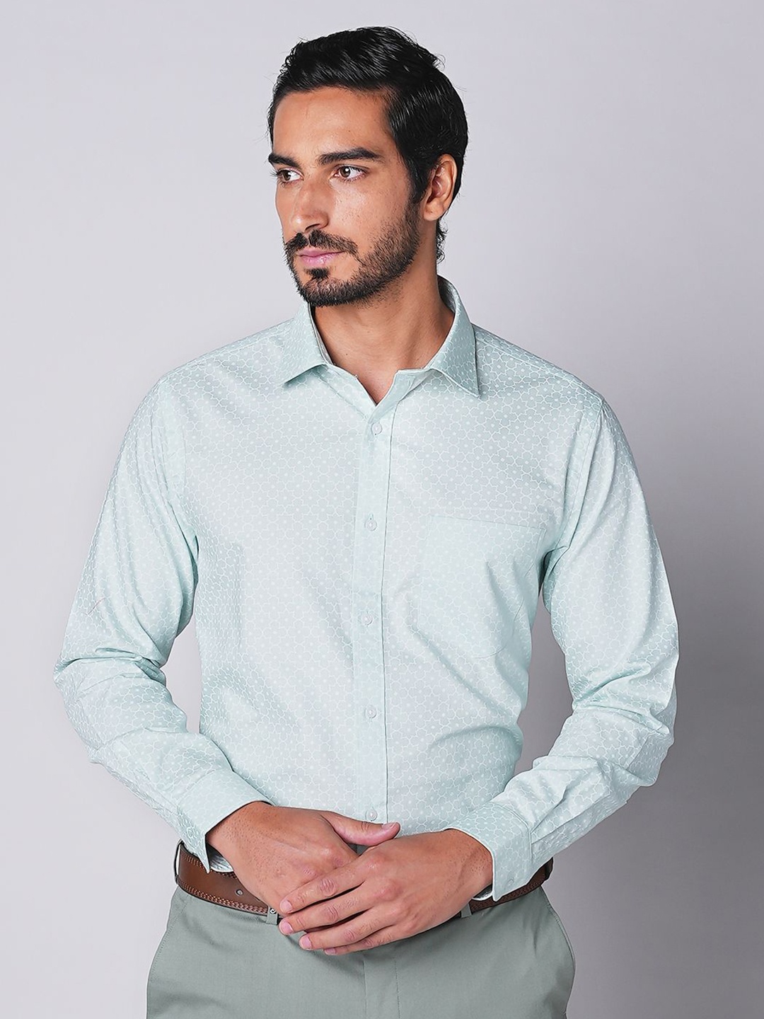 

Oxemberg Men Slim Fit Opaque Printed Formal Shirt, Green
